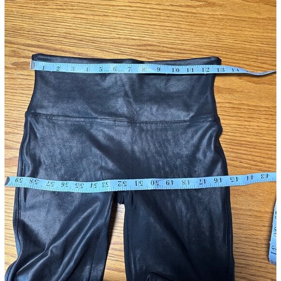 Spanx Faux Leather High Rise Leggings Pant Athleisure Black Shapewear Size M - Picture 9 of 10